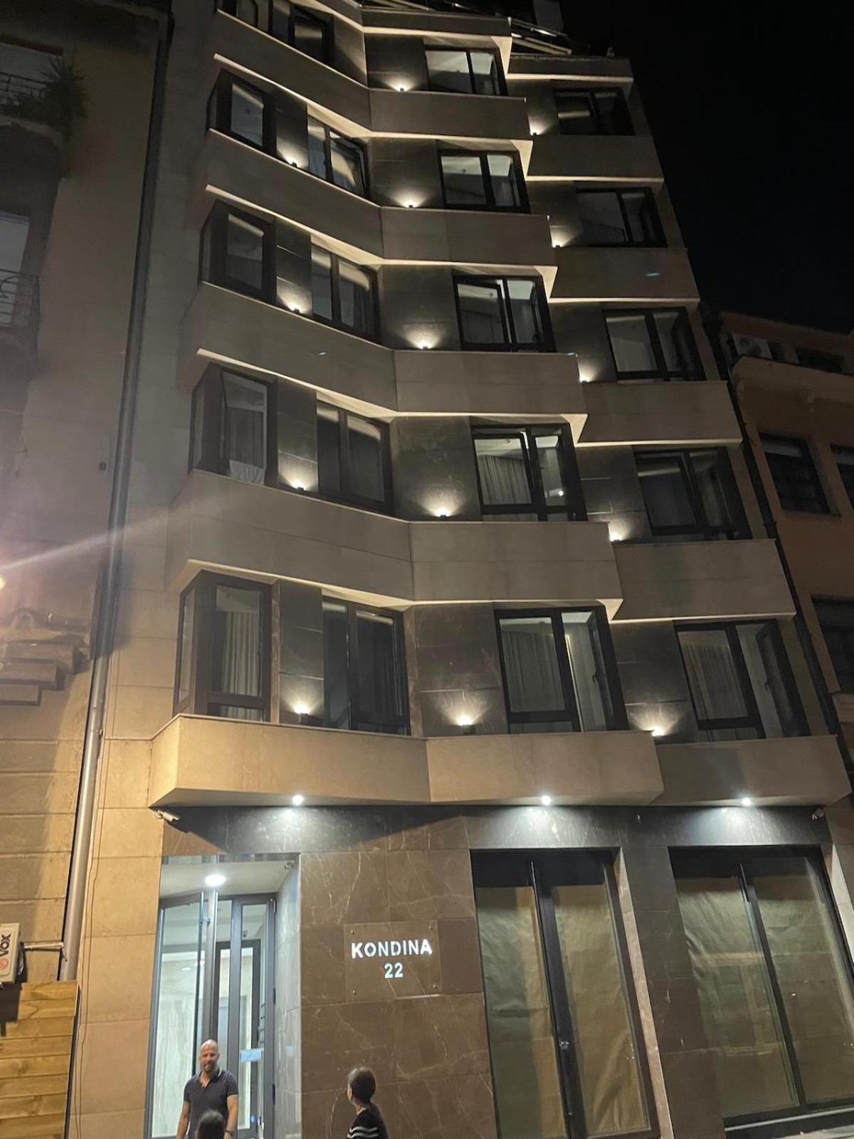 Kondina Suites Belgrado Exterior foto